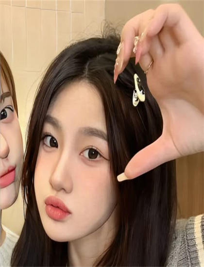 妈妈的朋友完整版视频在线观_电影_色即是空